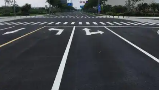 蘇州相城區(qū)廠區(qū)劃線選哪家？專業(yè)施工團(tuán)隊(duì)，多年經(jīng)驗(yàn)值得信賴