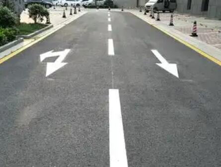 無錫廠區劃線哪家強？專業團隊打造精準安全作業區